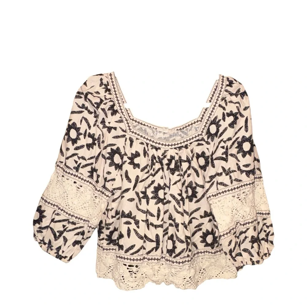 Christian Siriano Boho Peasant Top Cream Black Floral Lace Small AR41 - Picture 2 of 4